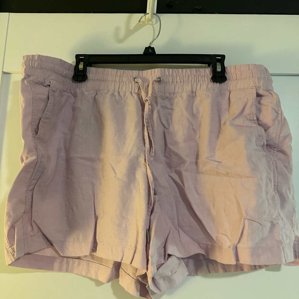 Gap shorts